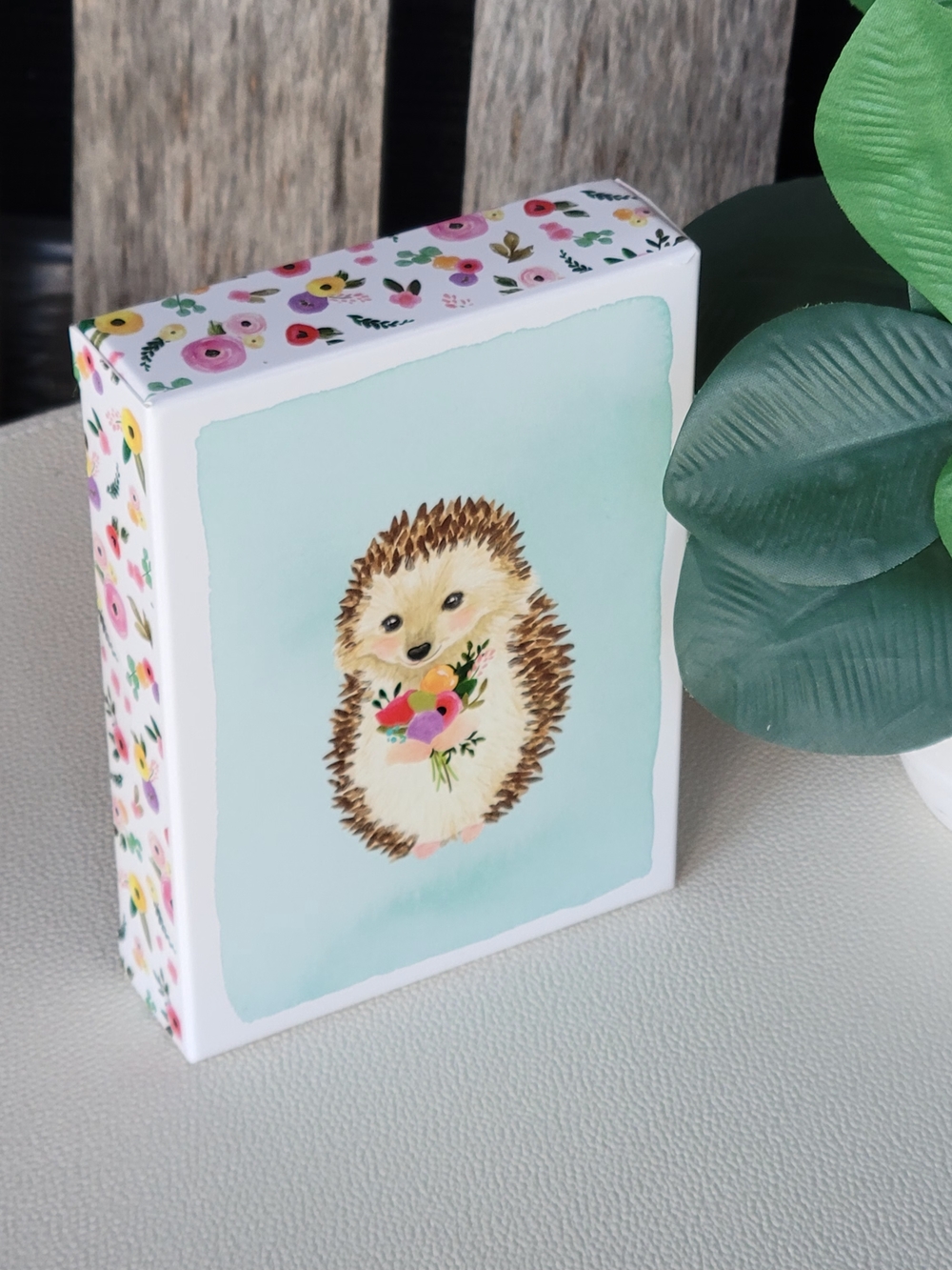 Hedgehog Note Card Set with Floral Bouquet- Pale Blue- Papyrus - Picture 2 of 5